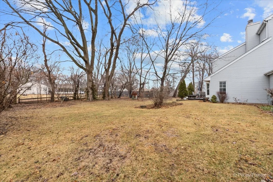 Photo of 1095 Devonshire Avenue
