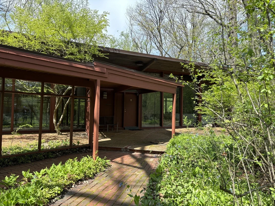 Photo of 917 Fairview Road
