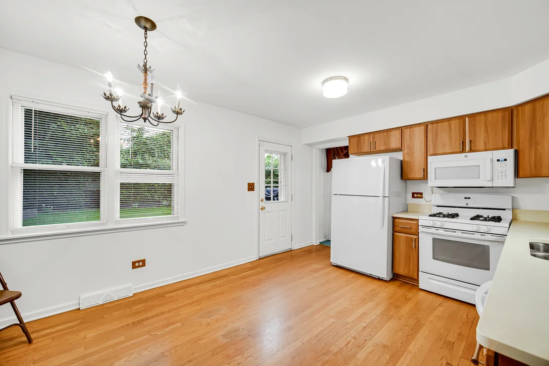 Photo of 986 Harvard Lane