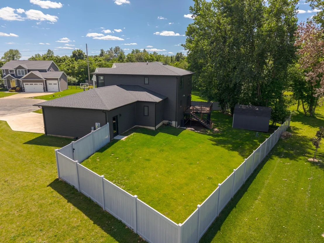 Photo of 102 Raef Road