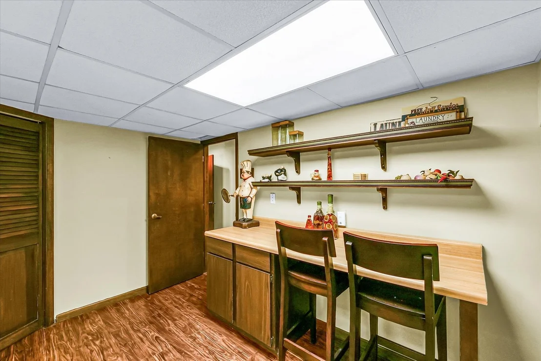 Photo of 4111 Farhills Drive
