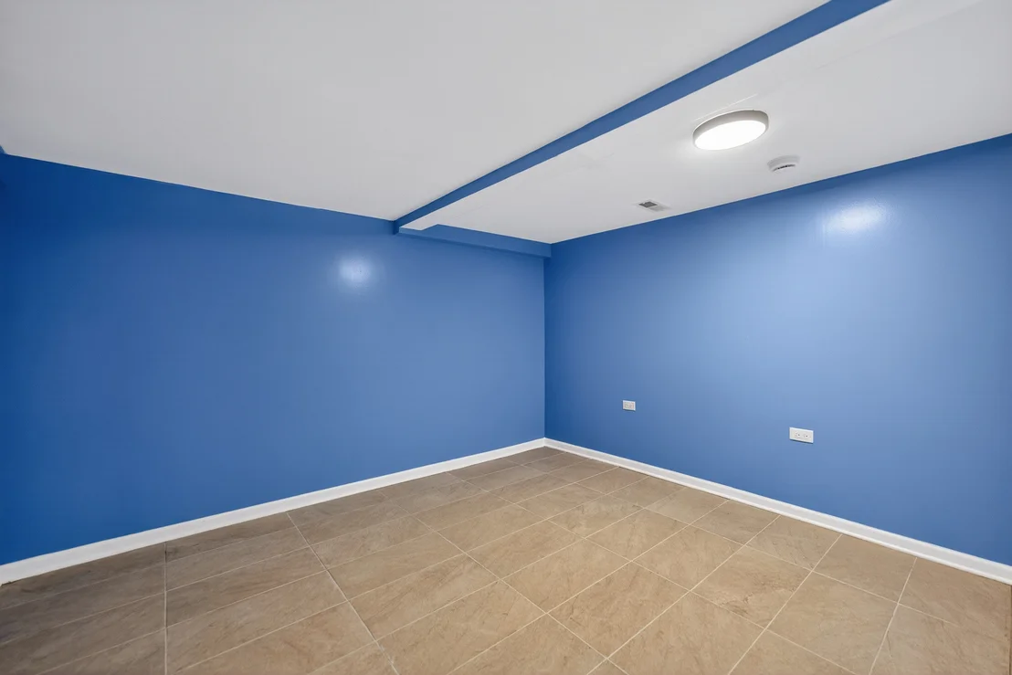 Photo of 1281 Scarlet Drive