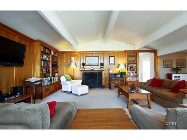 Photo of 1555 Tower Road