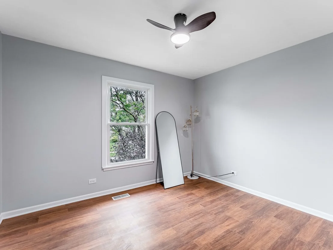 Photo of 113 Camelot Way