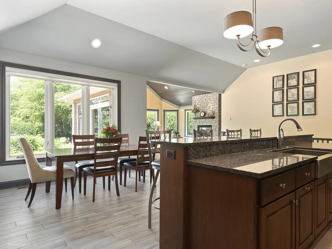 Photo of 5805 N Barrington Road