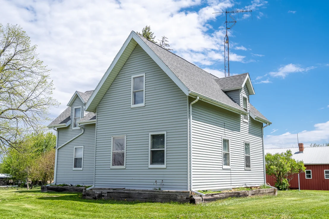 Photo of 1274 Whitney Road
