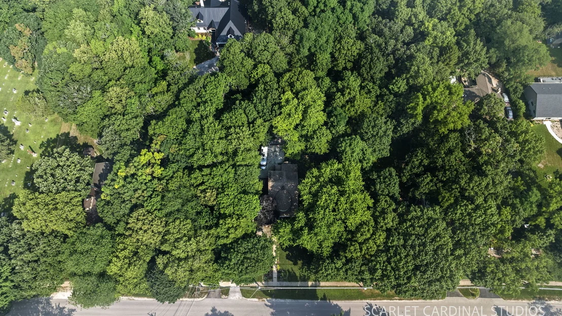 Photo of 453 Main Street