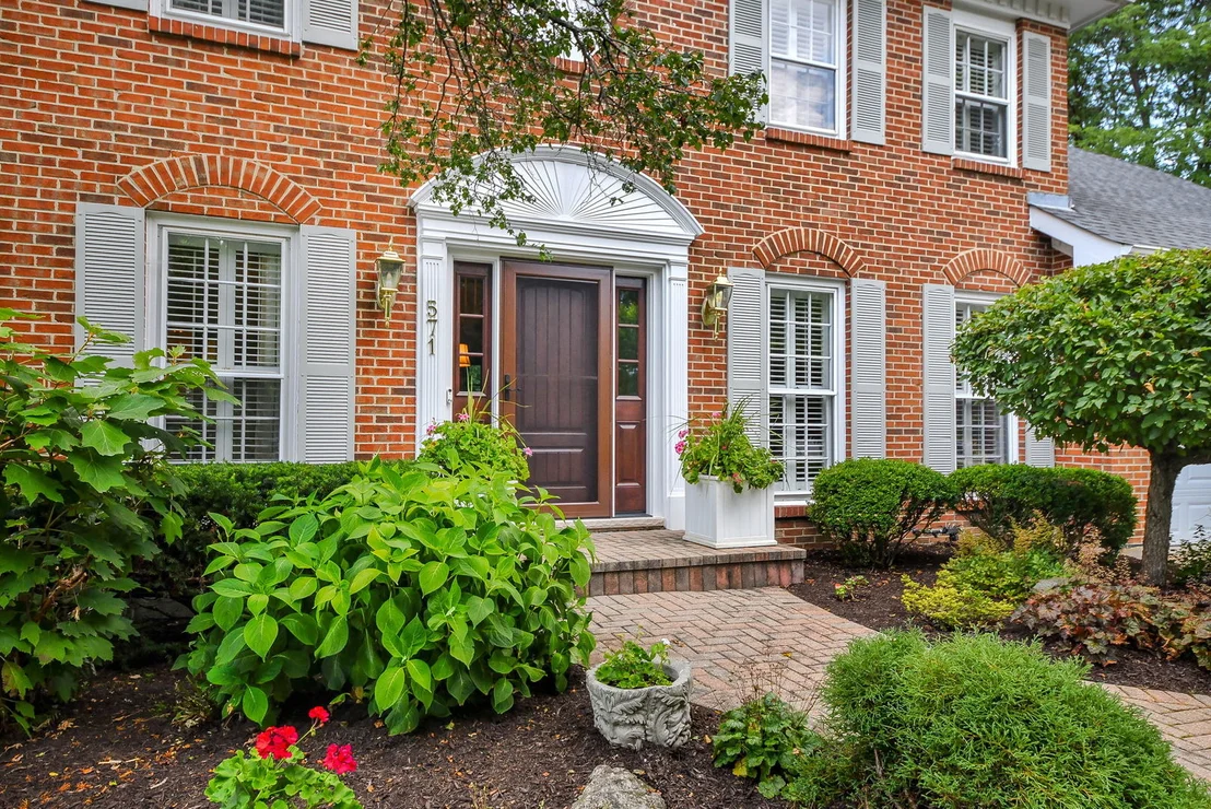 Photo of 571 Apple River Drive