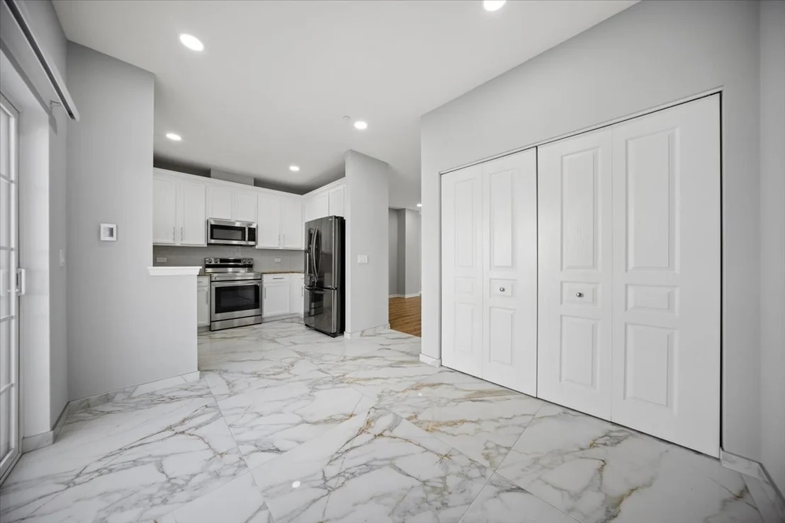 Photo of 1244 Evergreen Avenue