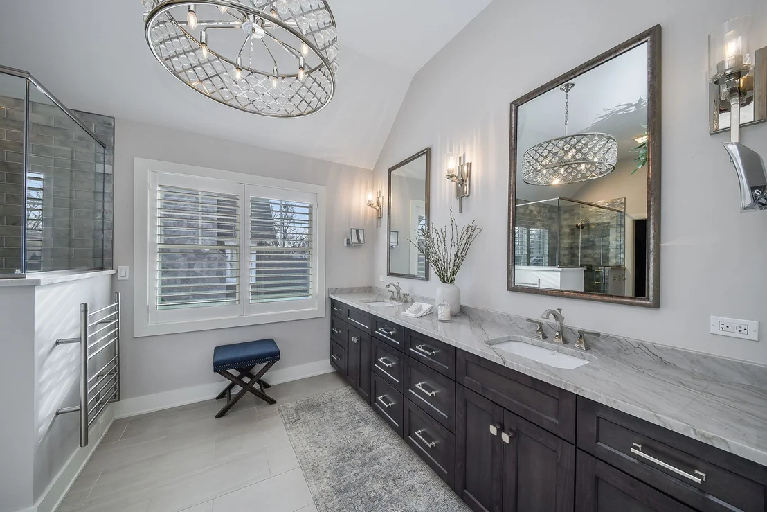 Photo of 618 N Wheaton Avenue