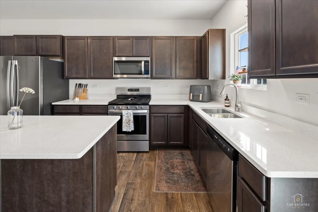 Photo of 25417 W Ryan Lane