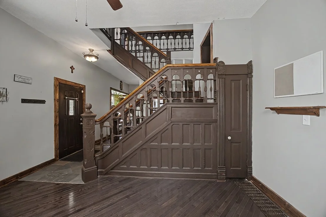 Photo of 111 7th Street