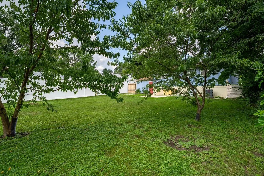 Photo of 1237 Mount Vernon Drive