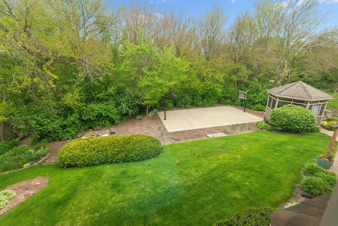 Photo of 10612 Williamsburg Trail