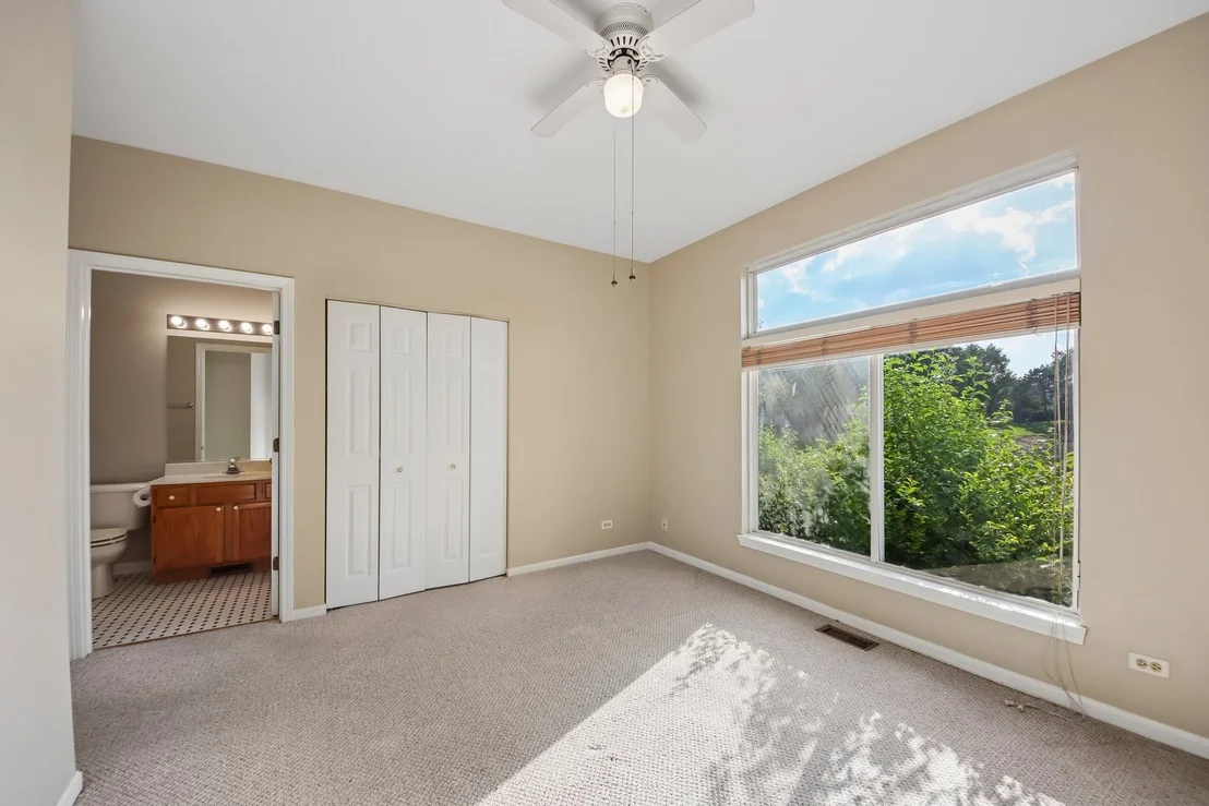 Photo of 1016 Spring Court