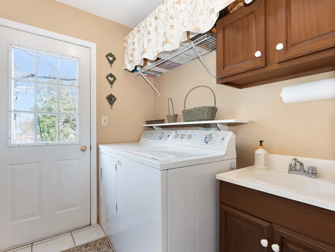 Photo of 2209 Irvine Lane