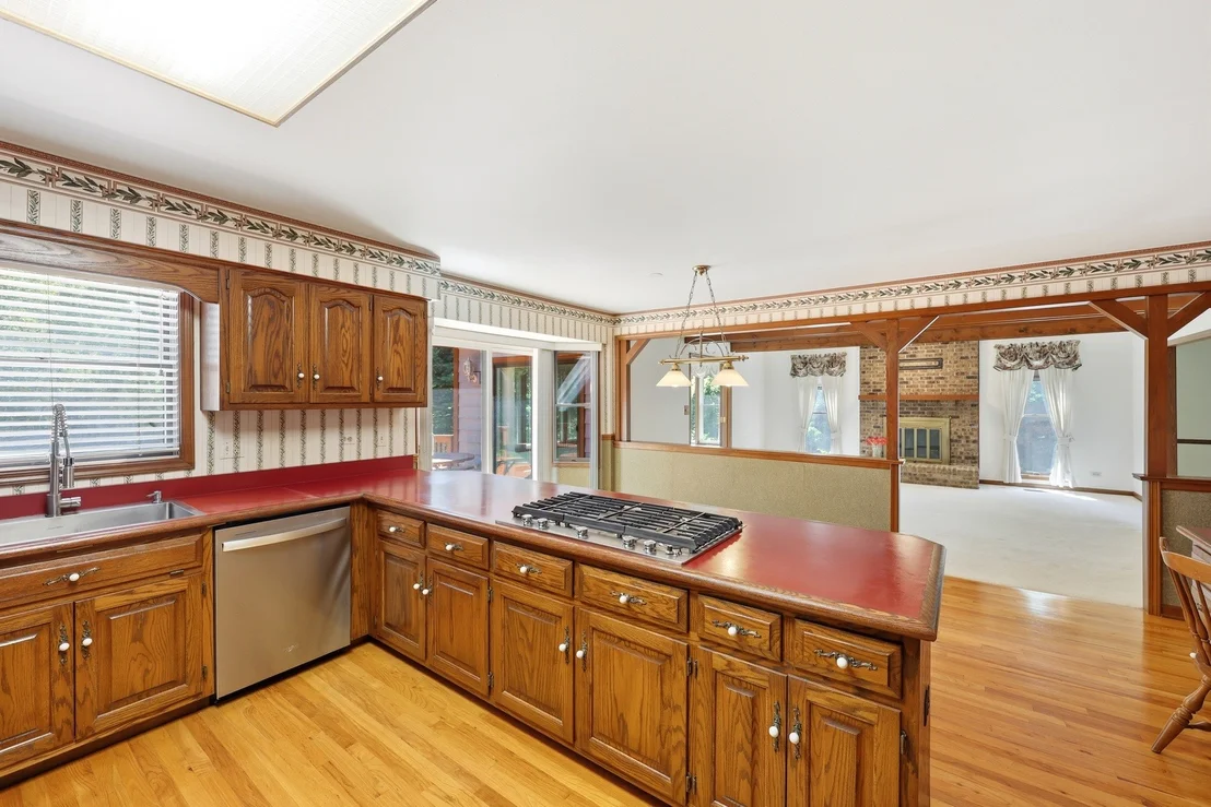 Photo of 107 Roxborough Place
