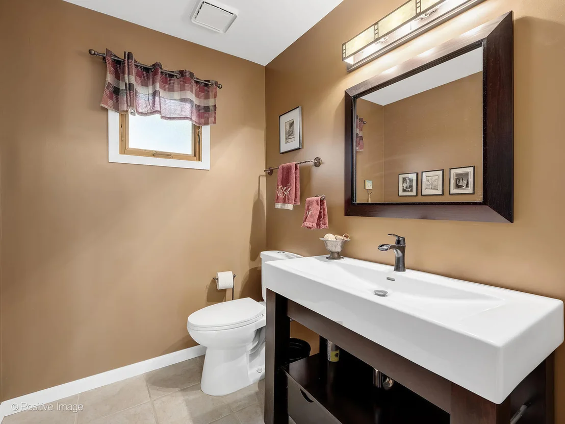 Photo of 230 Plumtree Lane