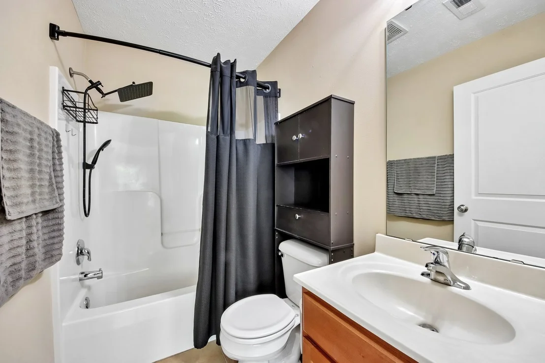 Photo of 661 Stonegate Drive