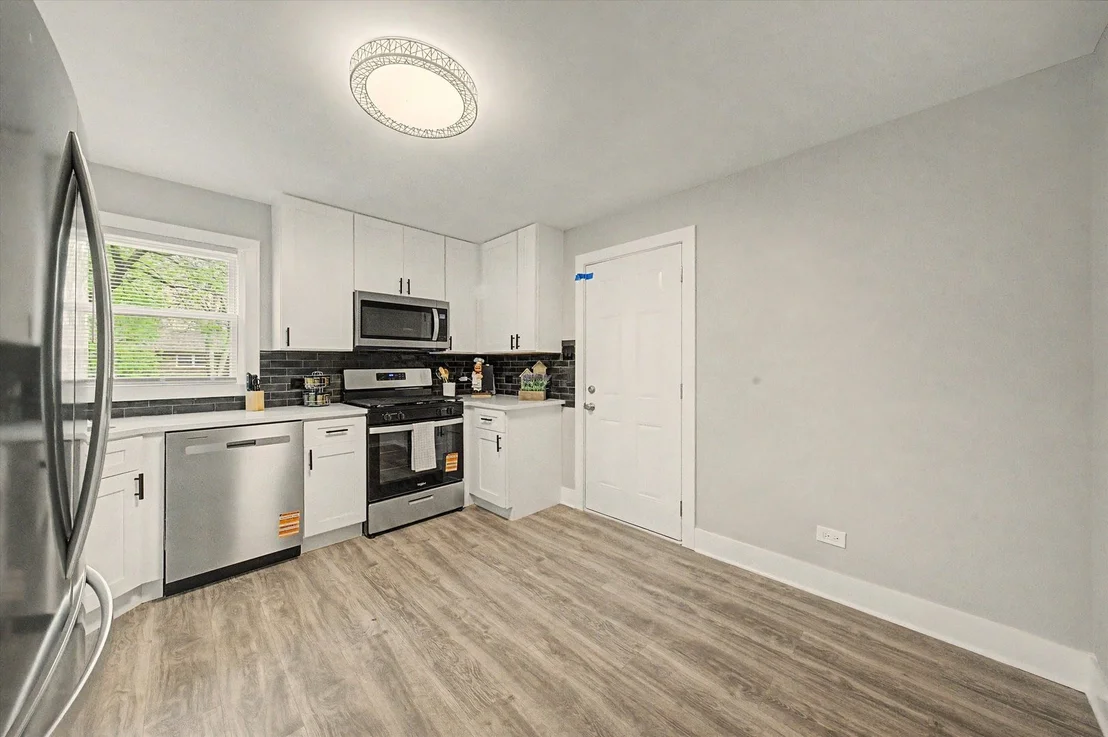 Photo of 14701 Beachview Terrace