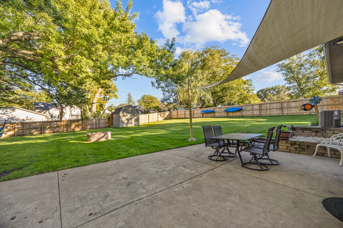 Photo of 445 Stanford Drive