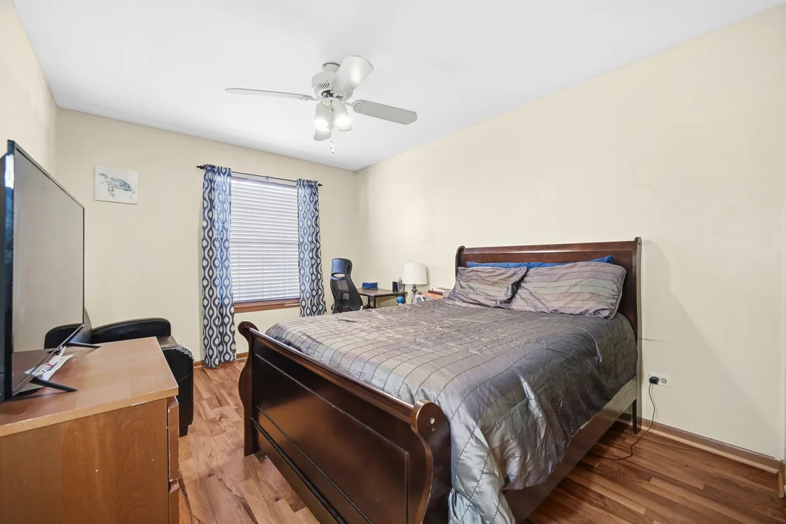Photo of Unit 0 at 16054 85th Place