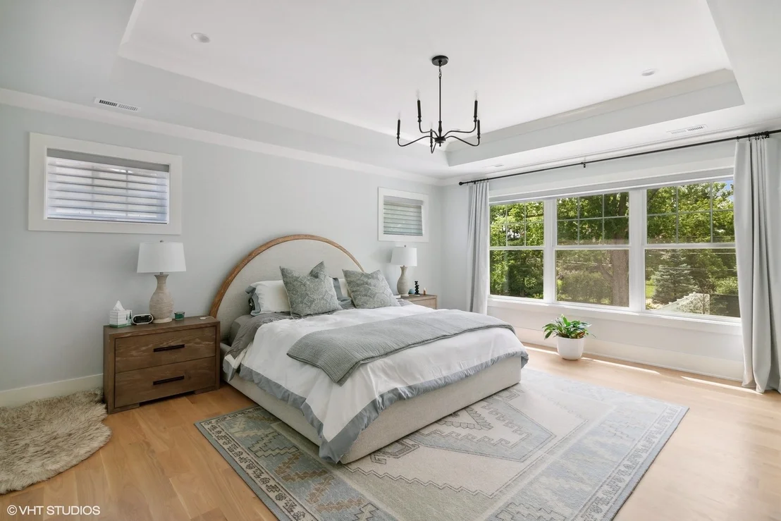 Photo of 964 S Hillside Avenue