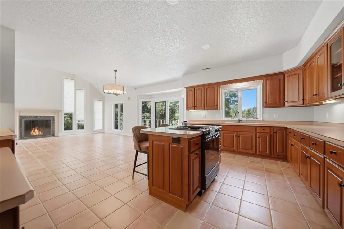 Photo of 17619 Grandview Drive