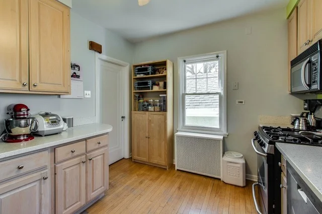 Photo of 2119 PAYNE Street