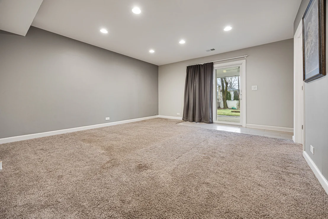 Photo of 1811 AZALEA Lane