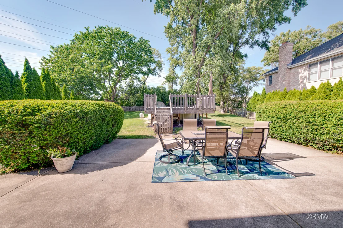 Photo of 1216 W Grove Street