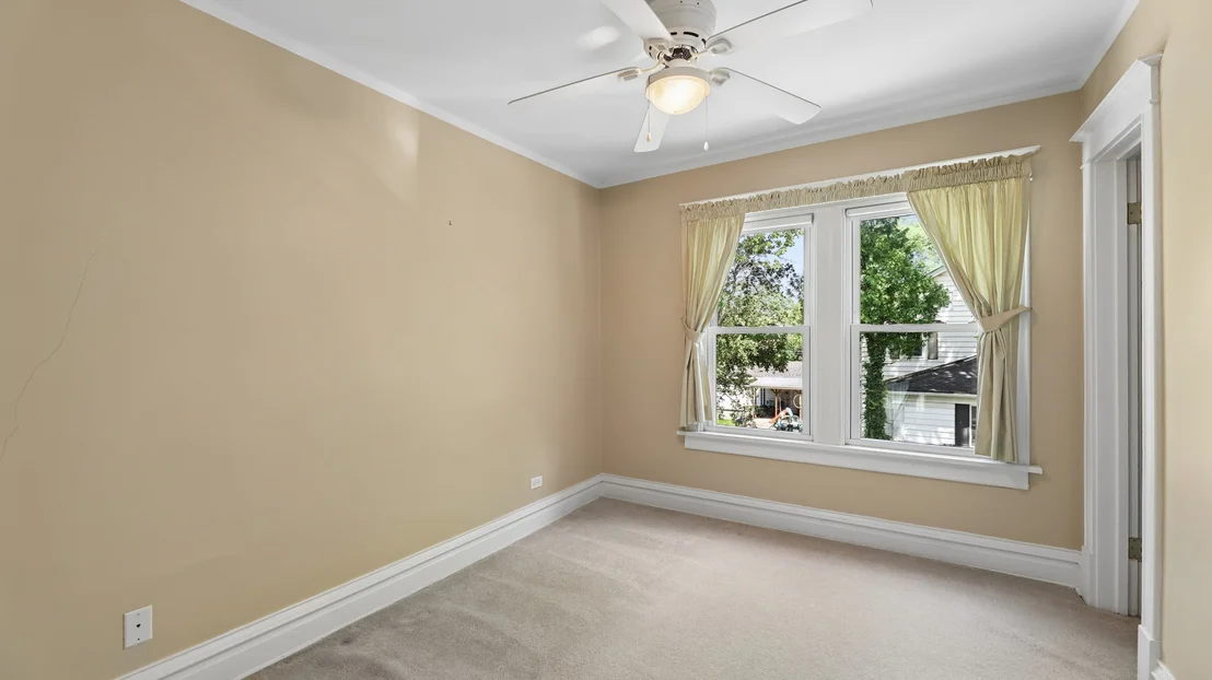 Photo of 1111 S Washington Street