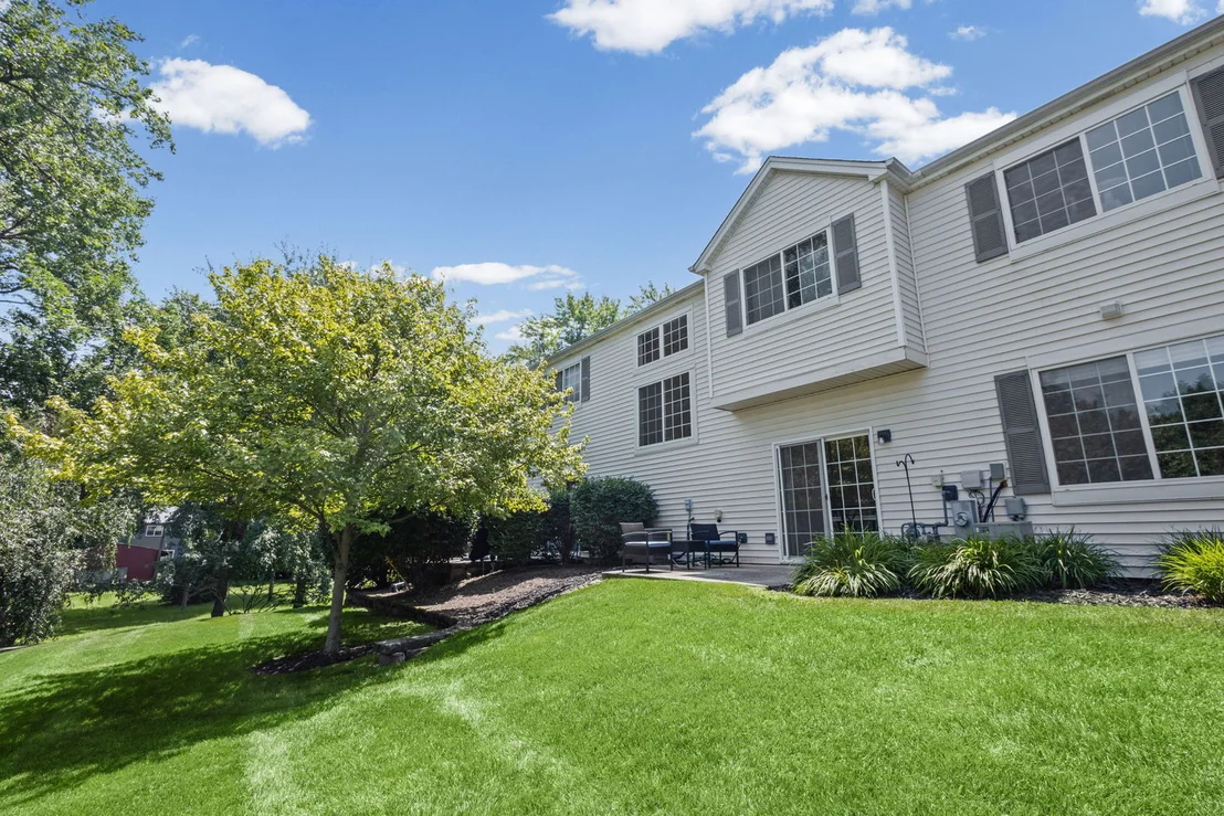 Photo of 1104 Colonial Drive