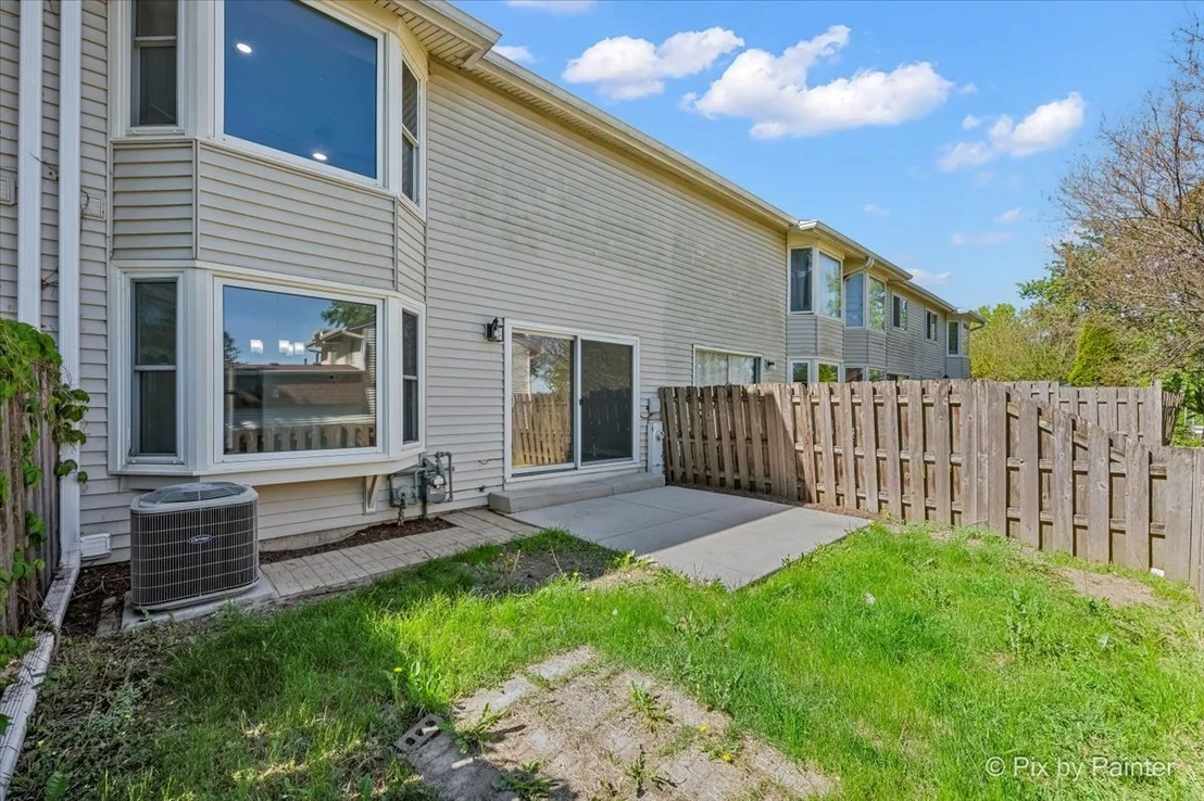 Photo of 166 Tracy Way