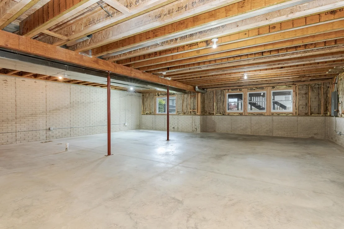 Photo of 2932 Shepard Road