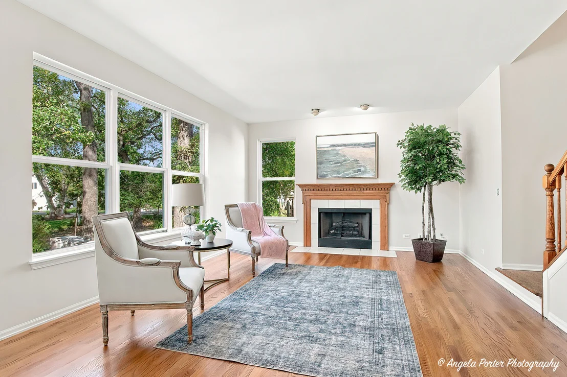 Photo of 606 Barberry Trail