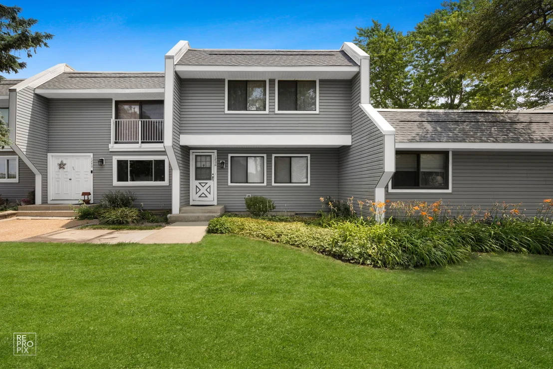 Photo of 1236 Willow Lane