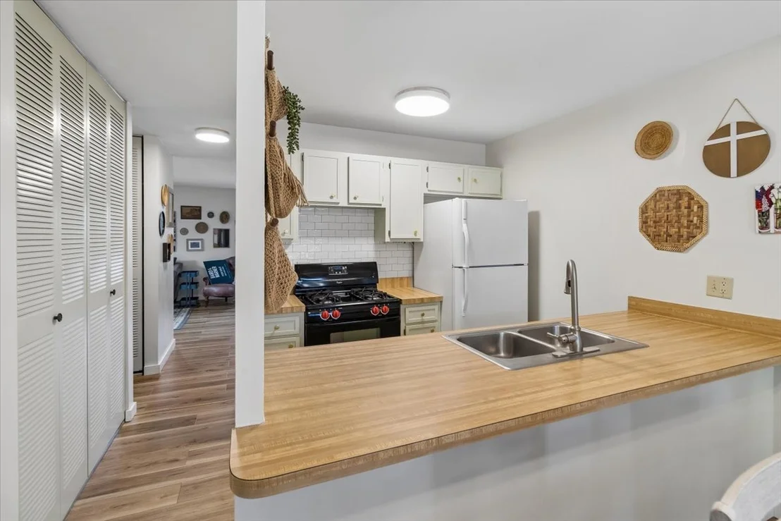 Photo of 26 Hickory Lane
