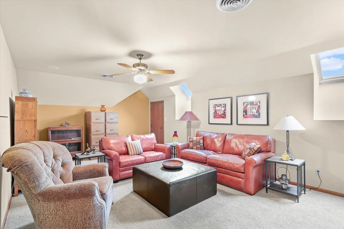 Photo of 2204 Edgewater Place