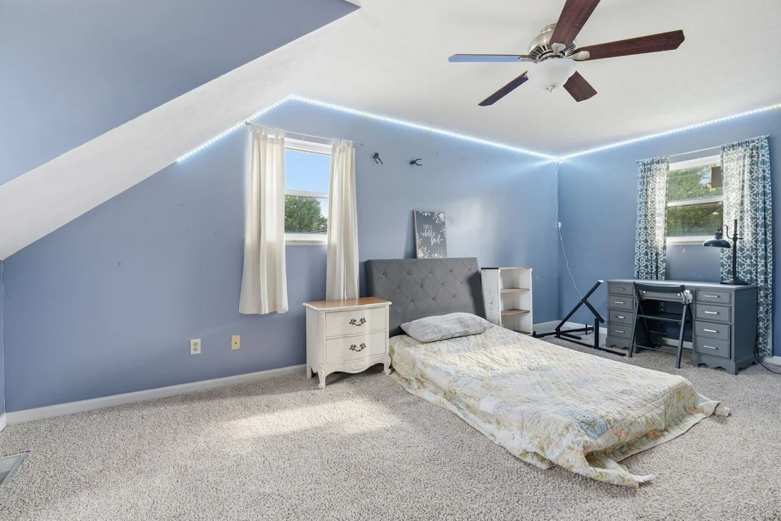 Photo of 131 N Gadwall Lane