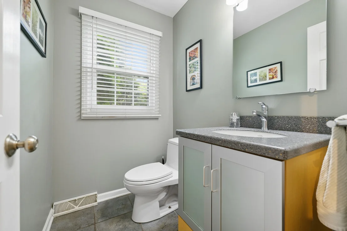 Photo of 1220 Anthony Lane
