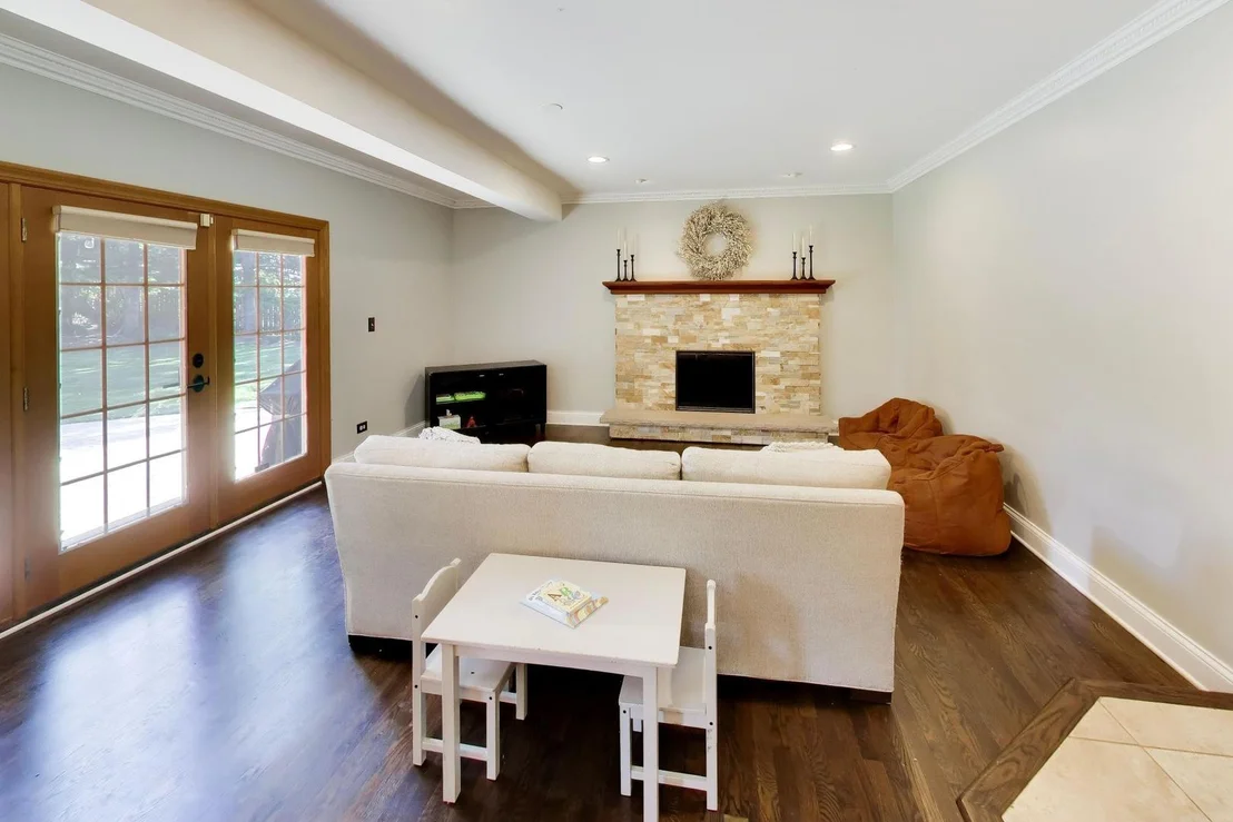 Photo of 1310 W Hampton Place