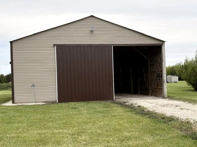 Photo of 31025 N 2400 East Road