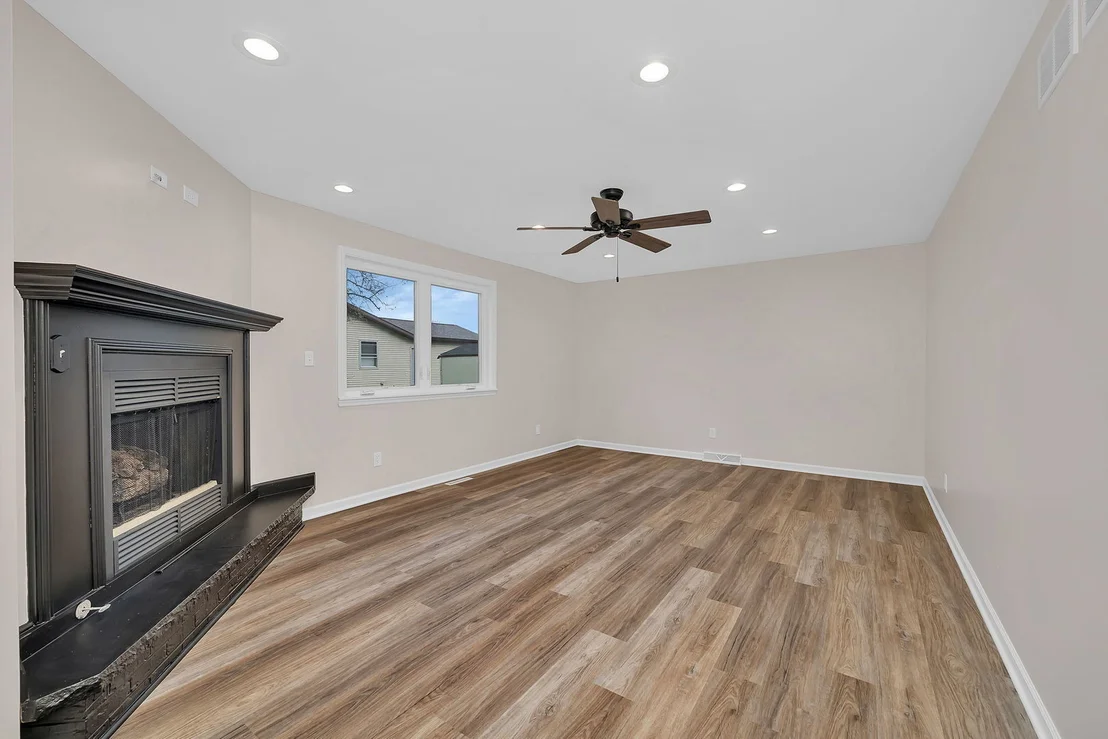 Photo of 2380 Chestnut Lane