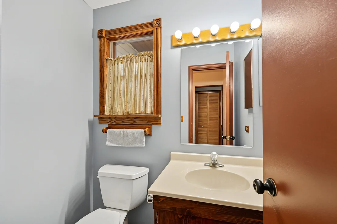 Photo of 1293 Caribou Trail