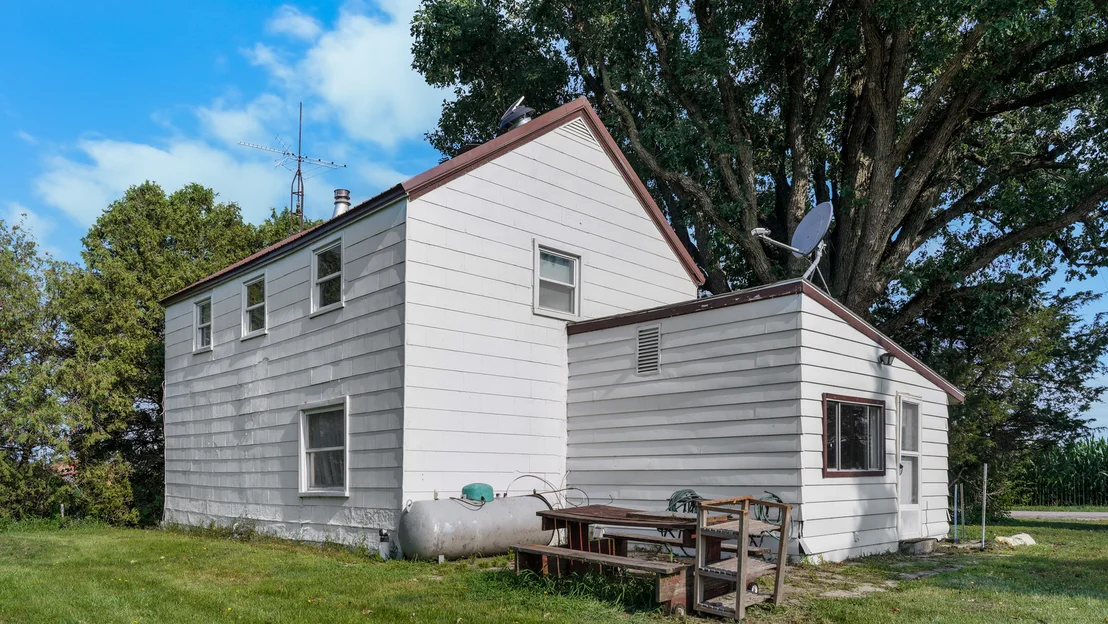 Photo of 2301 County Road 3300 N Road
