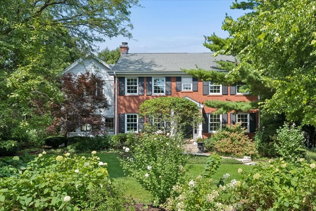 Photo of 579 Hill Terrace