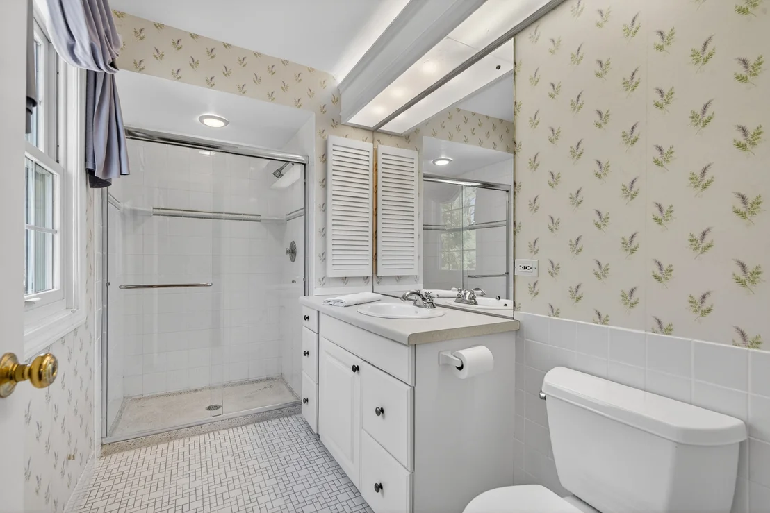 Photo of 38 Forest Hills Road