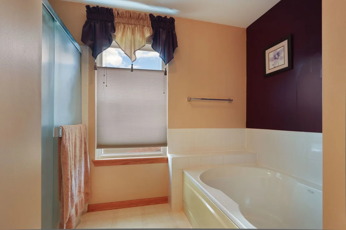 Photo of 992 Curran Place