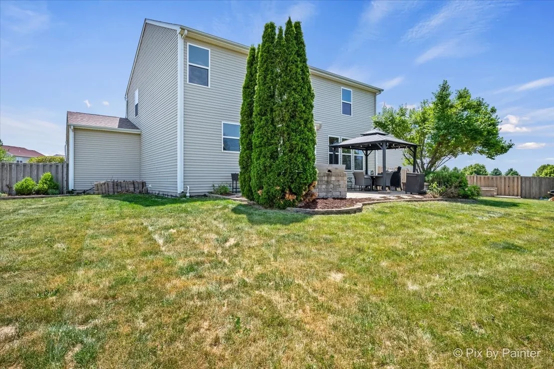 Photo of 909 Avalon Way